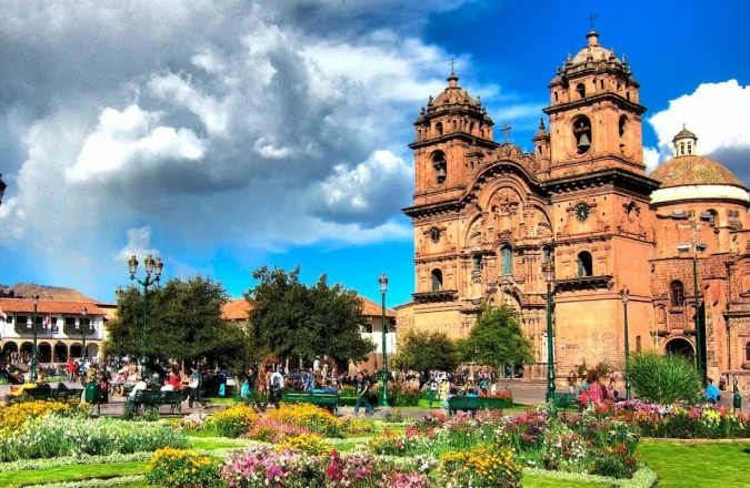 Cusco, la antigua capital del Imperio Inca Cusco, la antigua capital del Imperio Inca