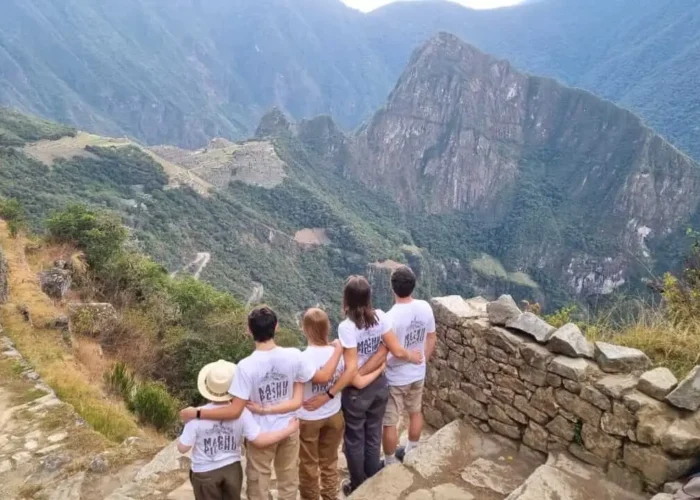 Machu Picchu 3 - Group Travel Perú