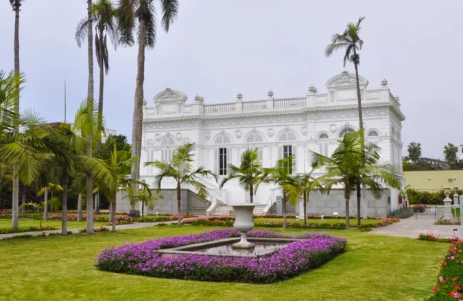 Museo Pedro de Osma Lima: Explora el Arte Colonial y Precolombino en una Joya Histórica de Perú