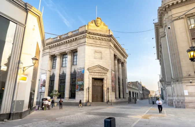 Museo del Banco Central de Reserva de Lima: Explora el Arte y la Numismática en un Tesoro Cultural