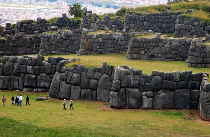 Sacsayhuamán en Cusco, Perú Sacsayhuamán en Cusco, Perú