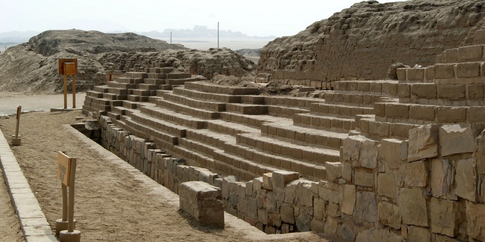 Tour Santuario de Pachacamac Medio Día