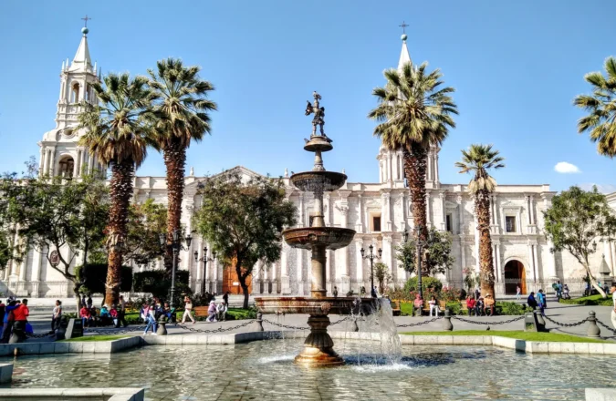 Tours Full Day en Arequipa: Las Mejores Opciones para Explorar la Ciudad Blanca en 2026